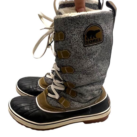 Sorel Shoes - Sorel gray winter boots size 10